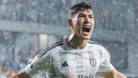 Зайнутдинов выйдет в стартовом составе «Бешикташа» на матч с «Касымпашой»