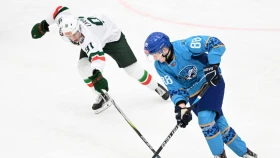 «Барыс» пропустил 9 шайб от «Ак Барса»