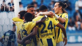 Второе подряд стамбульское дерби Моуриньо. Где и во сколько смотреть «Фенербахче» - «Башакшехир»