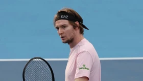 Бублик стартовал на турнире в Вене