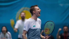 Бублик Руне мен Руудке қарсылас атанады. Бубликтің UTS-тегі ойындарын қайдан көруге болады