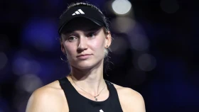 «Я чувствую, что могу ее чему-то научить». Новый тренер Рыбакиной оценил ее шансы на титулы