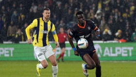 Ыстамбулдық дерби. «Башакшехир» — «Фенербахче» ойынын қайдан көреміз?