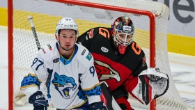 Форвард «Барыса» отметился первыми очками в КХЛ