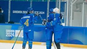 Сборная Казахстана по хоккею пробилась в полуфинал юношеской Олимпиады
