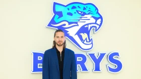 В Барысе высказались о будущем казахстанских хоккеистов в клубе