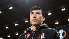 «Вальядолид» и «Бешикташ» активно обсуждают аренду Зайнутдинова