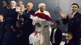 Таразда той жасаған Елдос Сметов тағы да биімен таңқалдырды