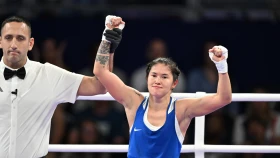 Бокс: Айбек пен Назым жеңді, Асланбек жарыс жолынан шықты