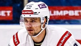 «Сарыарка» усилилась защитником из ВХЛ