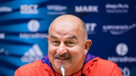 «Хал қалай деп сұрай аламын»: Черчесов қазақ тілін үйрену тәжірибесімен бөлісті