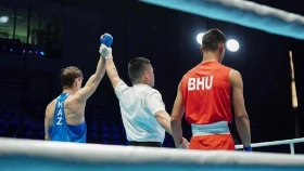 Диас Серикулы с победы стартовал на чемпионате мира по боксу U-19