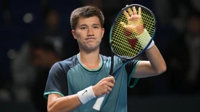 Бейбит Жукаев проиграл в первой игре на турнире в США