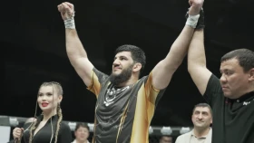 Хусейн Адамов NAIZA лигасының чемпиодық белбеуін қорғады (видео)