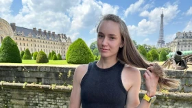 Рыбакина провела первый матч после болезни