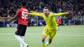 Дмитрий Шомко: Каньяс Лукас Подольскиді аяғынан аямай тепті