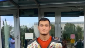 Чемпион Alash Pride Бекболат выступит в китайской лиге