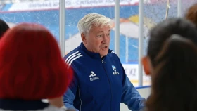 Барыс провёл открытую тренировку