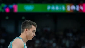 Карими выиграл золото этапа Кубка Мира