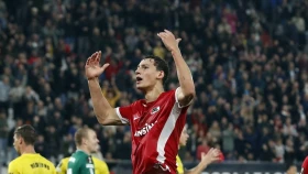 АЗ после поражения от Атлетика готов реабилитироваться в Эредивизи. Где и во сколько смотреть матч Фортуна – АЗ