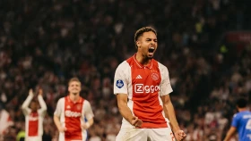 Шанс на первое место. Где и во сколько смотреть матч «Фортуна» - «Аякс»