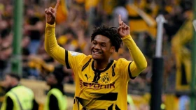 «Боруссия» вышла в следующий круг Кубка Германии (видео)