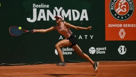 Казахстанские юноши успешно стартовали в отборе на Roland Garros в Алматы