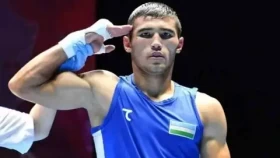 Өзбекстандық қазақ боксшы Париж Олимпиадасына жолдама жеңіп алды