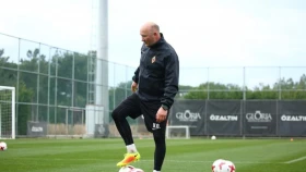 Олег Воскобойников – тренер вратарей сборной Казахстана