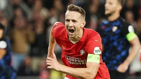 ПСВ продолжает победную серию (видео)