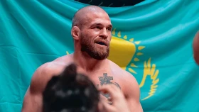 Бой Артема Резникова в эфире телеканала Sport Plus Qazaqstan