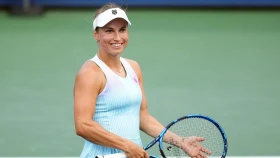 Юлия Путинцева обыграла обладательницу уникального антирекорда в первом круге турнира WTA в Ухане