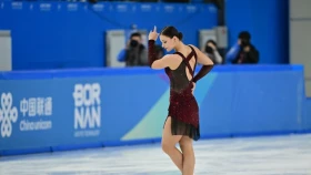 Мәнерлеп сырғанаушы Софья Самоделкина Төрт құрлық чемпионатында қысқа бағдарламада тоғызыншы орынға ие болды