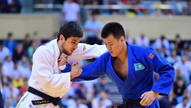 Дидар Хамза остановился в шаге от выхода в полуфинал турнира в Душанбе