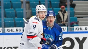 «Барыс» 0:2 есебінен таразы басын теңестіргенімен, чемпионат көшбасшысына овертаймда жол берді