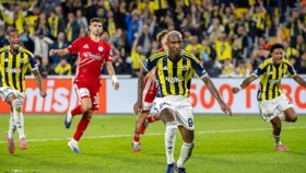 «Фенербахче» Түркия Суперлигасында екінші орынға көтерілді (видео)