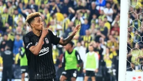 «Бешікташ» Ыстамбұл дербиінде жеңіске жетті (видео)