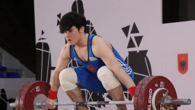 Казахстан завоевал «золото» на чемпионате мира по тяжелой атлетике