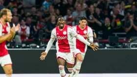 «Аякс» ПСВ қақпасына жауапсыз екі гол соқты (видео)