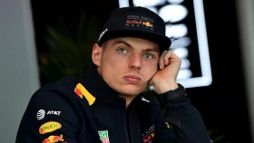 Чемпион Формулы-1 оценил перспективы лидера чемпионата Ферстаппена: Макс выглядит подавлено