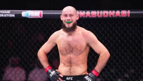 Фахретдинов догнал Рахмонова в рейтинге UFC