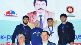 Қисыметов, Сыздықов халықаралық турнир жеңімпазы атанды