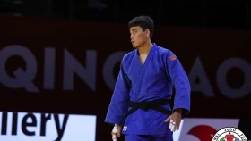 Адилет Алмат завоевал золото Чемпионата Азии