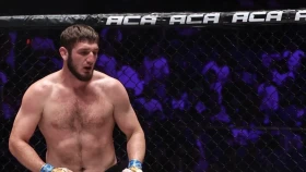 Магомедов пен Сильва Алматыдағы ACA 205 турнирінде чемпиондық белбеулерін қорғайды