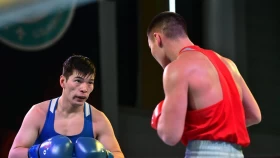 Айбек Оралбай лицензиялық турнирде Азия чемпионымен жұдырықтасты