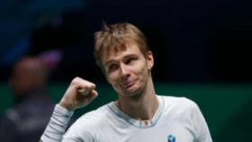 Александр Бублик Аделаида турнирінің ширек финалына шықты