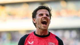 «Байер» начал защиту титула с минимальной победы (видео)