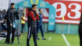 Игорь Леонов «Ақтөбемен» келісімшартты ұзарту туралы сұраққа жауап берді