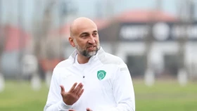 Адиев «Ахматпен» алғашқы жеңісіне қол жеткізді
