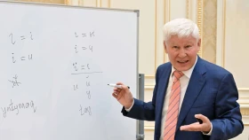 Асқар Жұмаділдаев Олимпиада жүлдегерлерін сынады